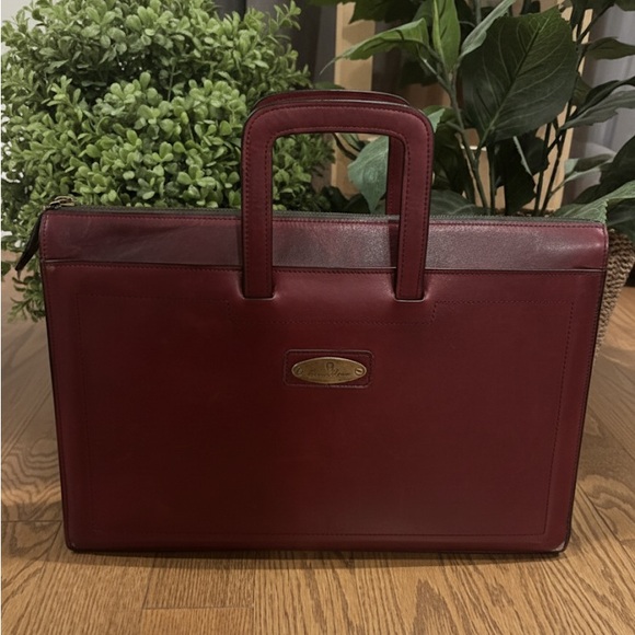 Etienne Aigner Other - Etienne Aigner Vintage Burgundy Leather Briefcase